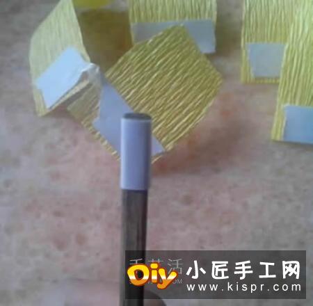 用皱纹纸做向日葵图解 简单详细步骤DIY太阳花